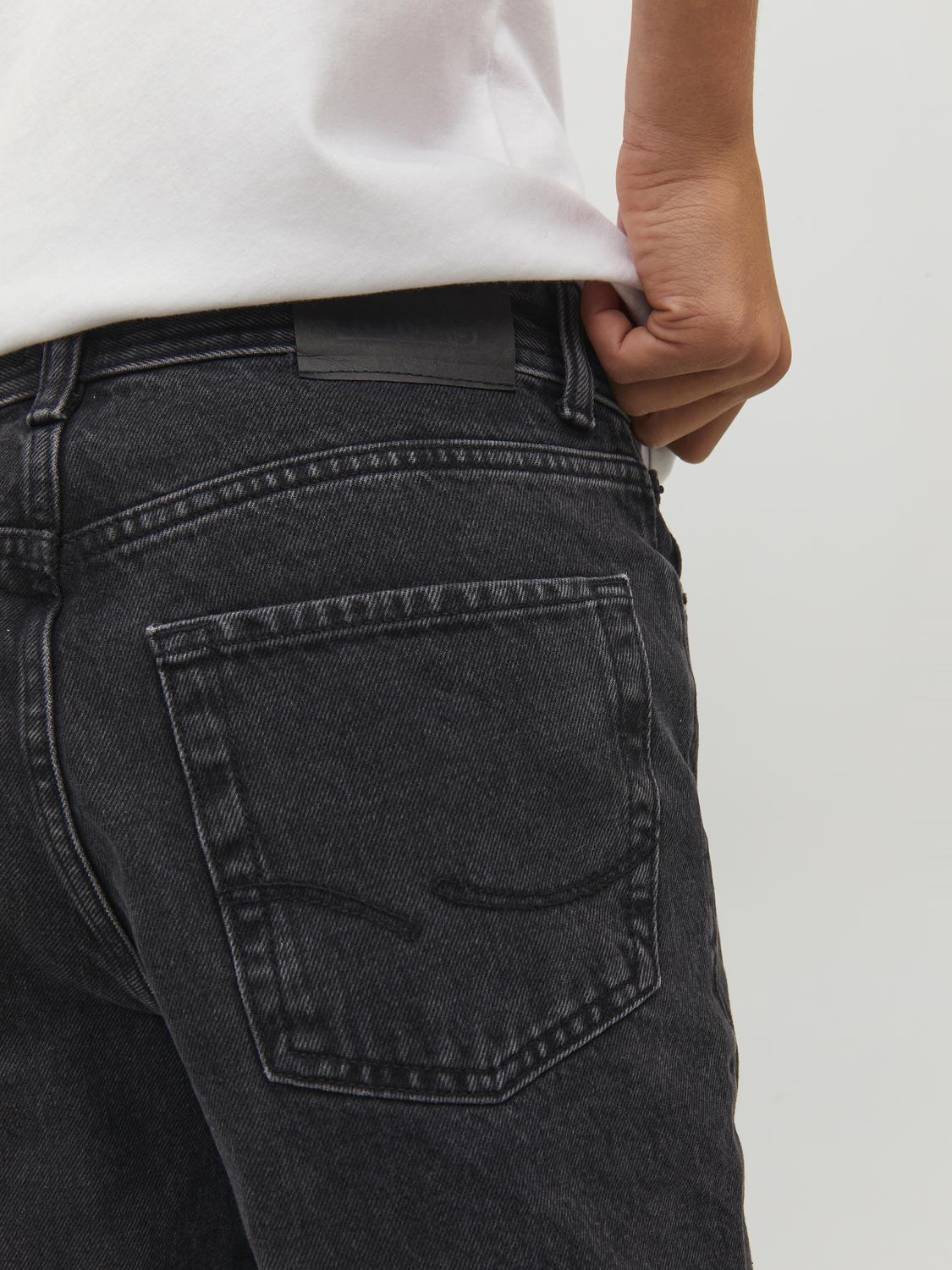 model_shot-detail